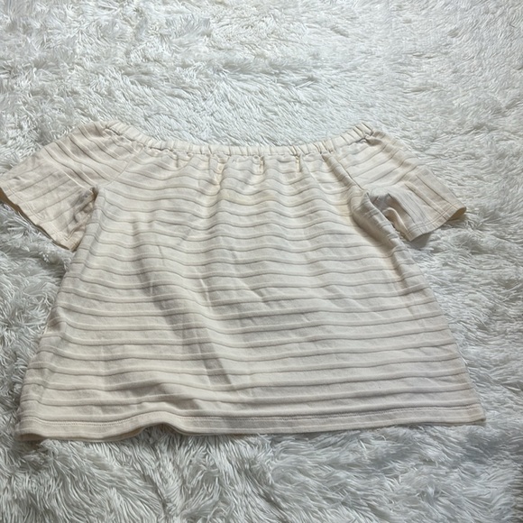 MADEWELL Off The Shoulder Short Sleeve Top - Picture 2 of 7